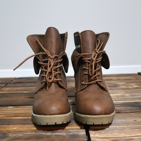 Call It Spring Brown Ankle Boots Size 8.5 - Picture 4 of 10